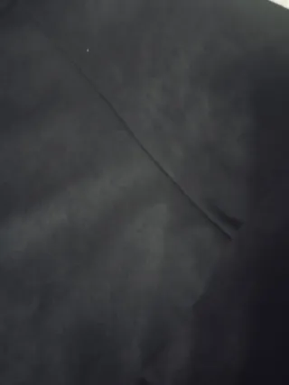 Chaqueta de fiesta negra con adornos