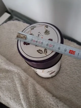 3x2 Caja metálica decorada