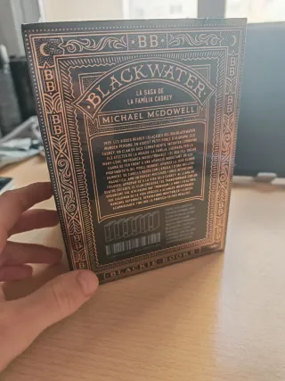 COFRE BLACKWATER. Saga completa en català. Edic...