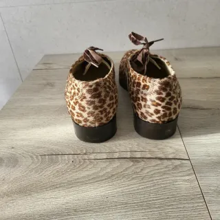 Zapatos animal print ADONIS pelo y piel T.39.