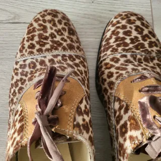 Zapatos animal print ADONIS pelo y piel T.39.