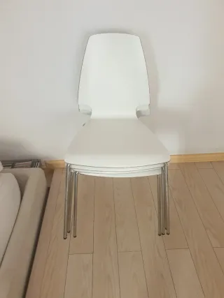 Sillas blancas modernas (Set de 4)