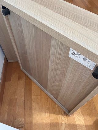 3  Besta Ikea Roble Tinte Blanco con estantes