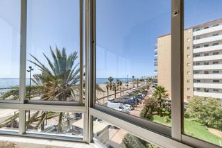 Piso en venta en Playa de los Boliches en Fuengirola