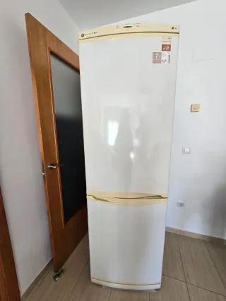 Nevera LG Combi Blanca