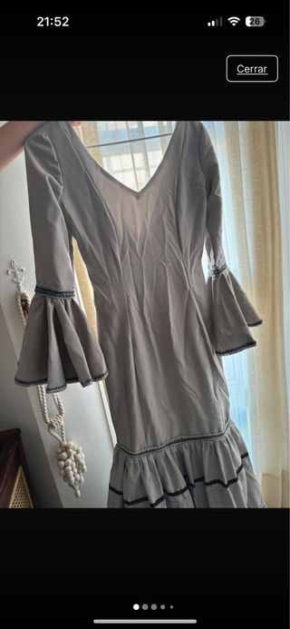 Traje de flamenca gris bordado