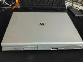 Portátil HP Pavilion Windows 7 + Office 2010