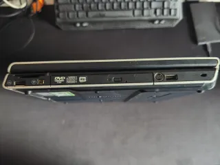 Portátil HP Pavilion Windows 7 + Office 2010