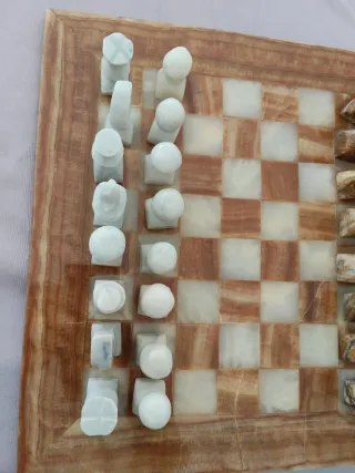 Gioco di Scacchi Artigianale in Marmo
