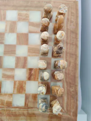 Gioco di Scacchi Artigianale in Marmo
