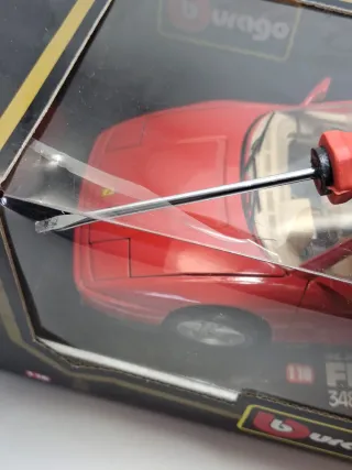 Ferrari 348 Tb 1989 Cod.3039 Bburago scala 1:18.