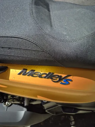 Moto Scooter Piaggio Medley S 125