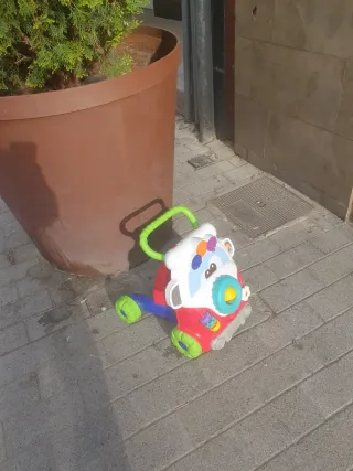 Andador bebé musical con luces