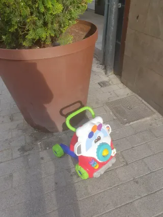 Andador bebé musical con luces