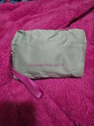 Pochette Mandarina Duck