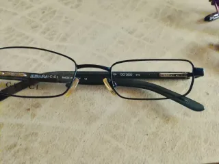 Montura de gafas Gucci negra