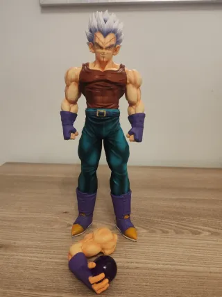 Figura Dragon Ball GT Baby Vegeta