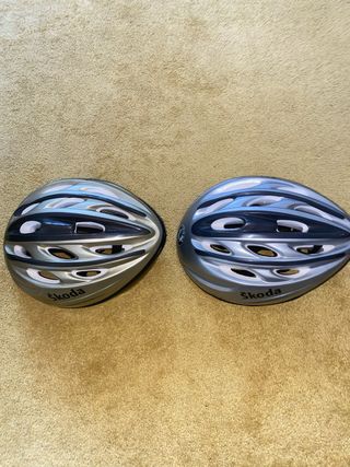 2 Capacetes de Bicicleta Skoda