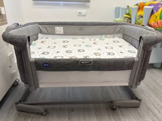 Mini cuna colecho Chicco Next2Me EVO Gris