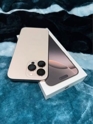 iPhone 16 Pro Max Dorado