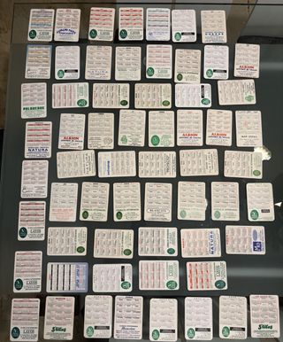 Lote 61 calendarios de mano de perros