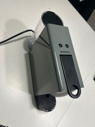 Cafetera Nespresso Krups a reparar + dispensador