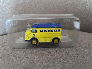 Colección 4 Coches Miniatura