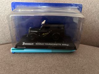 Colección 4 Coches Miniatura