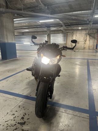 Kawasaki Z750