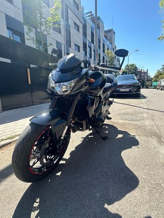 Kawasaki Z750