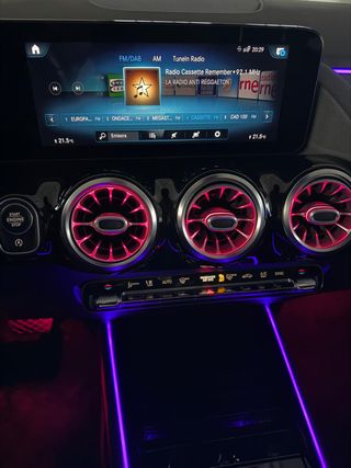 Mercedes-Benz GLA 220D 2020