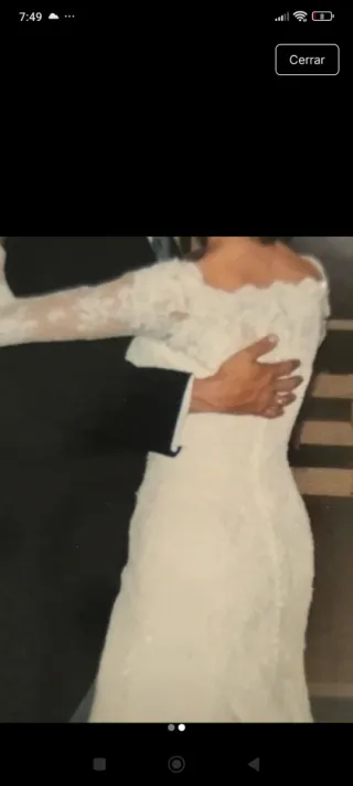 Vestido de Novia Encaje Manga Larga, blanco roto.