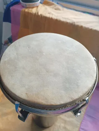 Darbuka de madera y piel