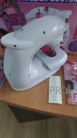 Taller de Costura Barbie Maped
