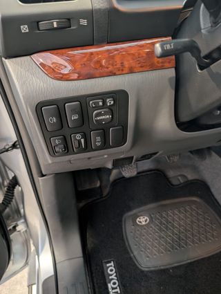 Toyota Land Cruiser 2006