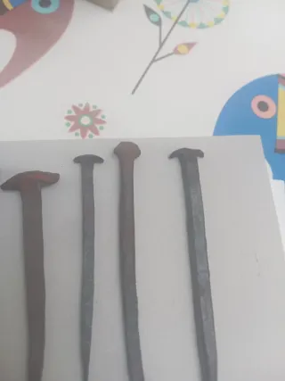 6 clavos de forja antiguos de metal