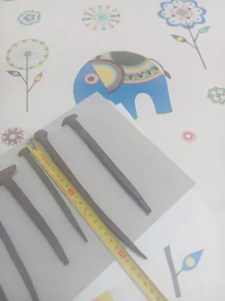 6 clavos de forja antiguos de metal