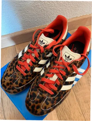 Adidas Samba OG Leopardo Rojo Talla 38