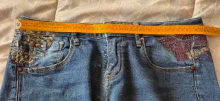 Vaqueros Desigual Azules con Bordados
