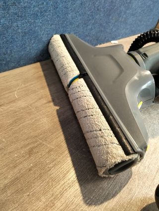 Kärcher FC 5 Premium Sin bolsa Aspiradora escoba