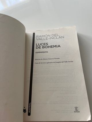 Luces de Bohemia: Esperpento. Edición de Alonso...