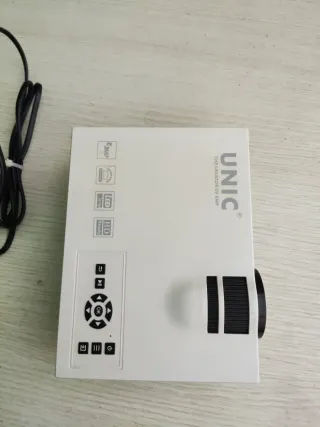 Proyector UNIC Blanco