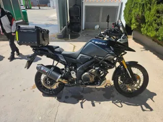 Suzuki V-Strom 1050 de