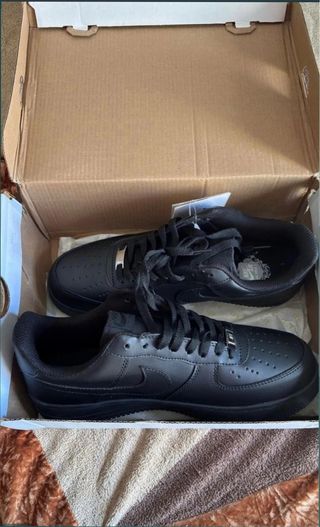 Nike Air Force 1 Talla 37.5 Negras