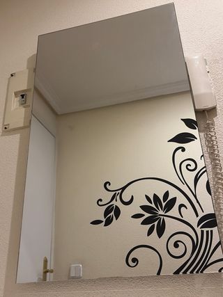 Mueble y espejo para entrada