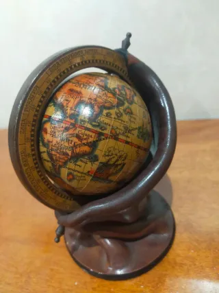 Mappamondo decorativo