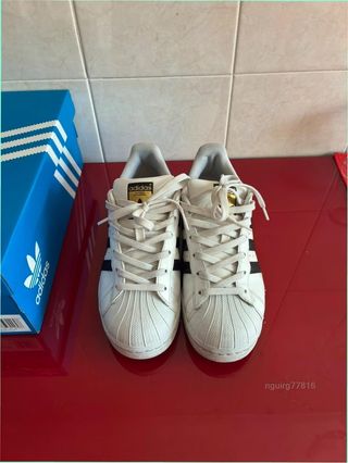 Adidas Superstar Talla 44 Blancas Negras