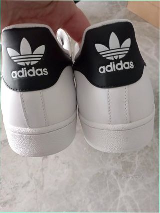 Adidas Superstar Talla 44 Blancas Negras