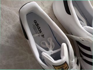 Adidas Superstar Talla 44 Blancas Negras