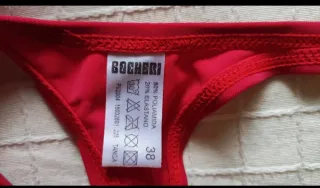 Bikini rojo
